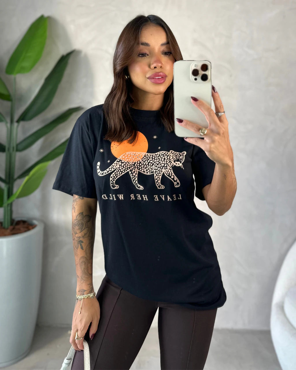 Max Tshirt Leave Hear