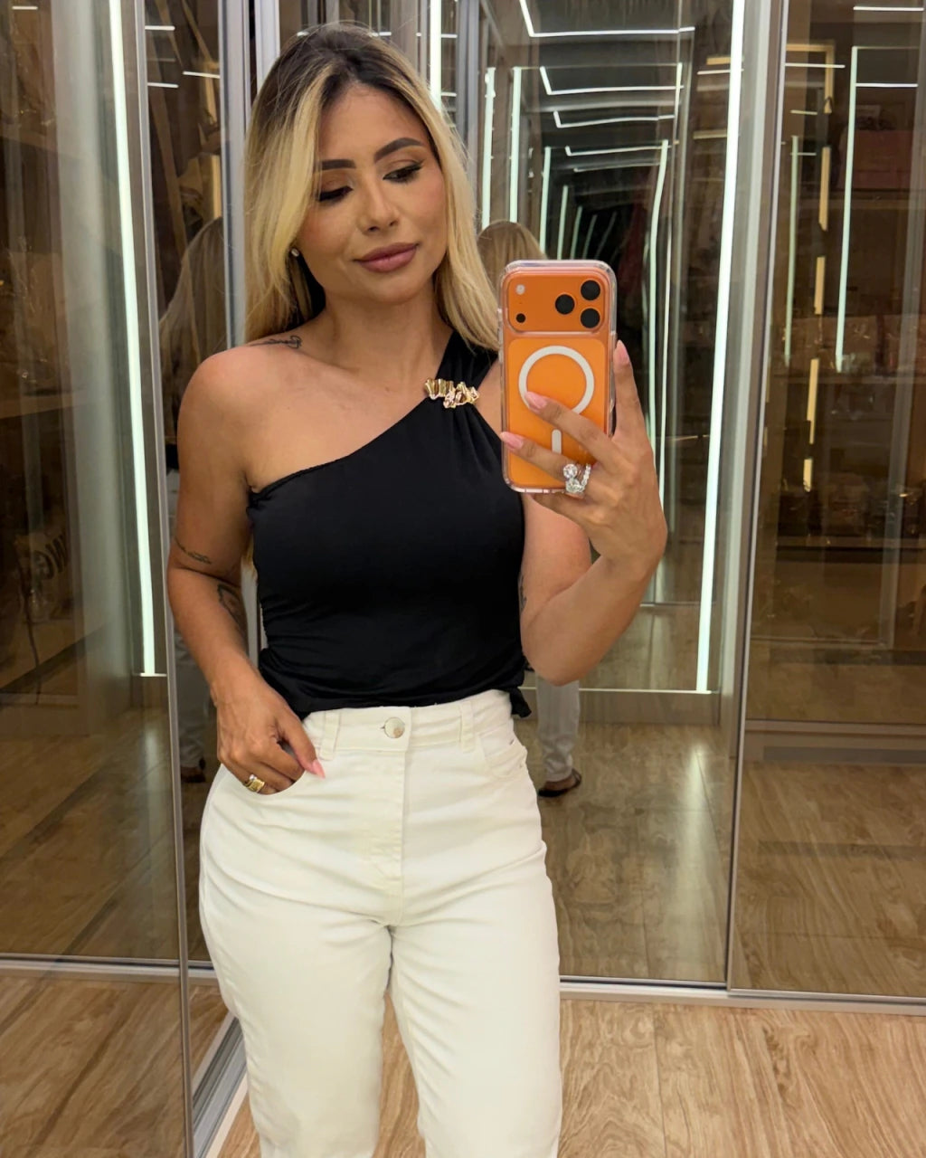 Cropped nula manga poliamida