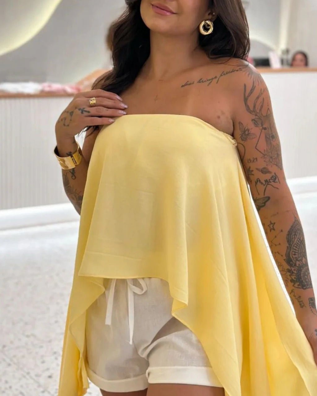 Blusa assimétrica multiformas