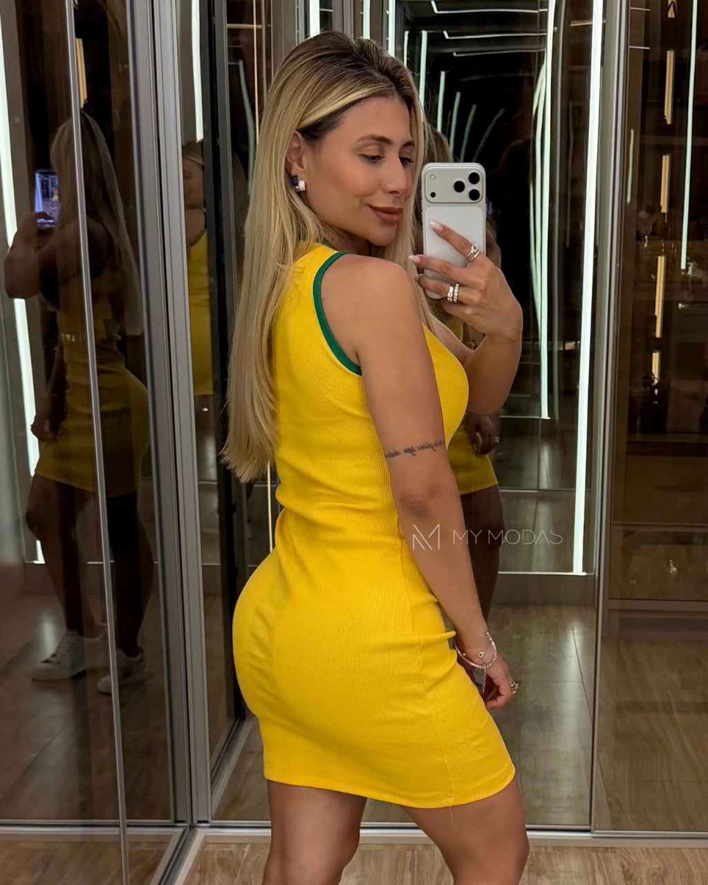 Vestido Brasil nadador