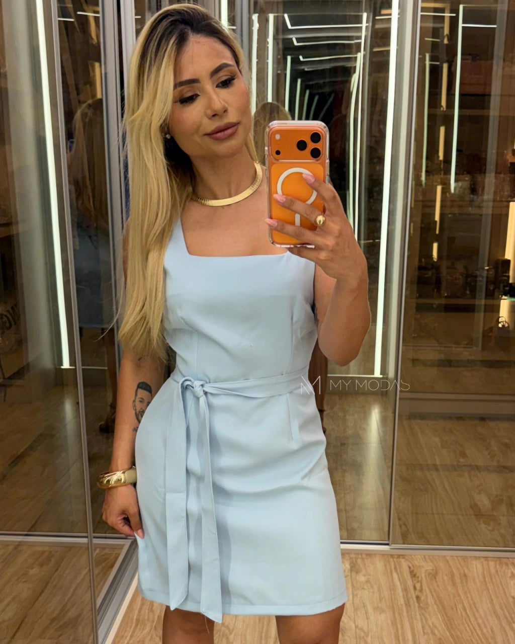 Vestido com amarração Elize