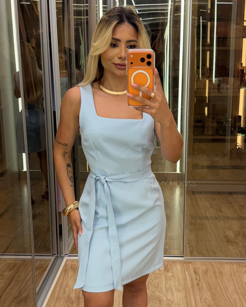 Vestido com amarração Elize