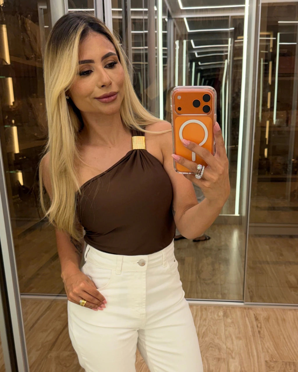 Cropped nula manga poliamida