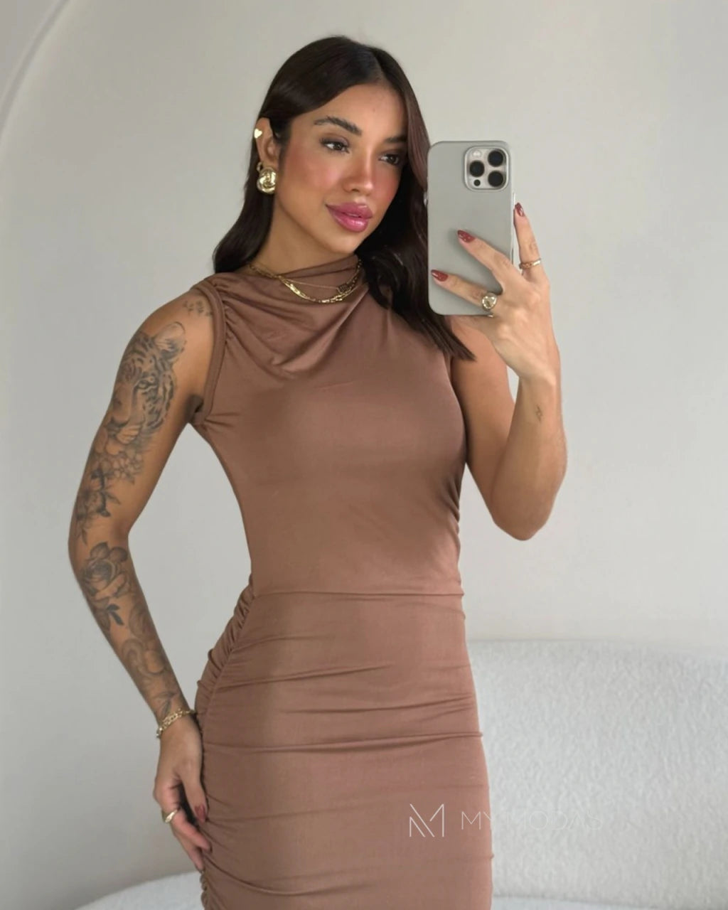 Vestido mídi Thainara