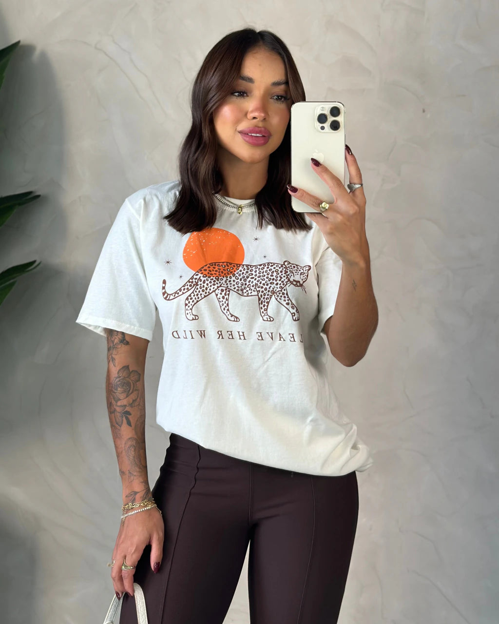 Max Tshirt Leave Hear