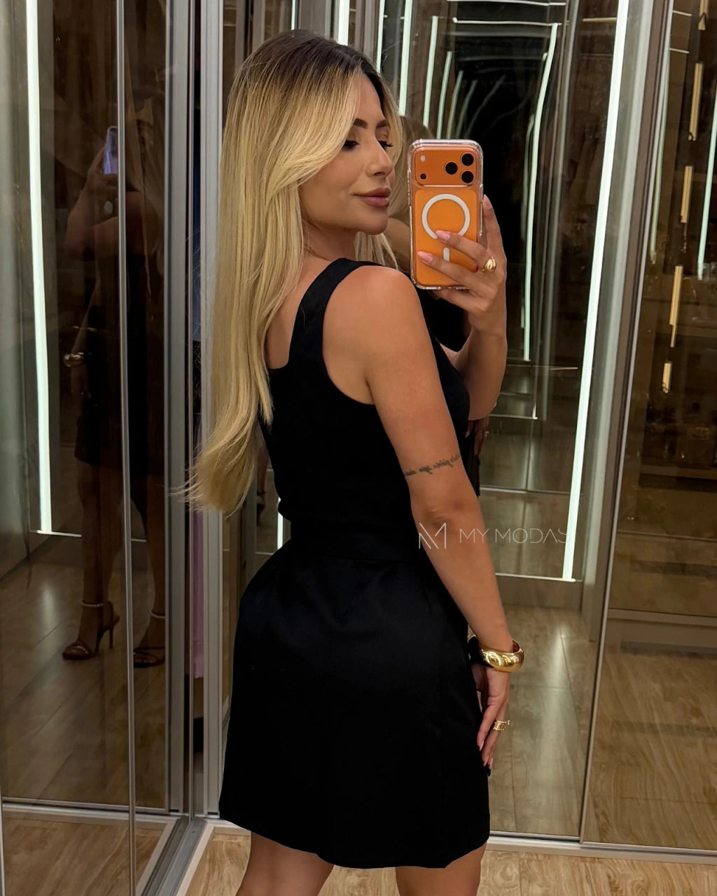 Vestido com amarração Elize