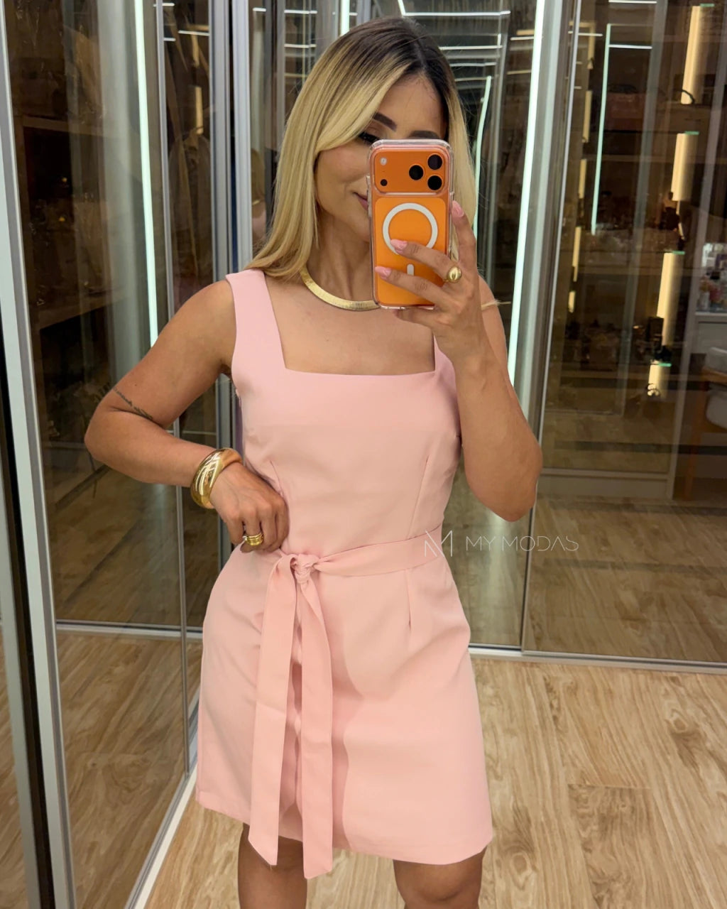 Vestido com amarração Elize