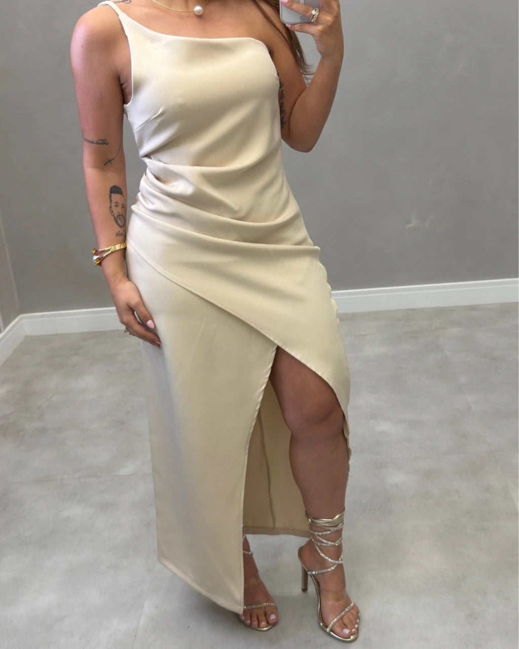 Vestido Mídi Alfaiataria