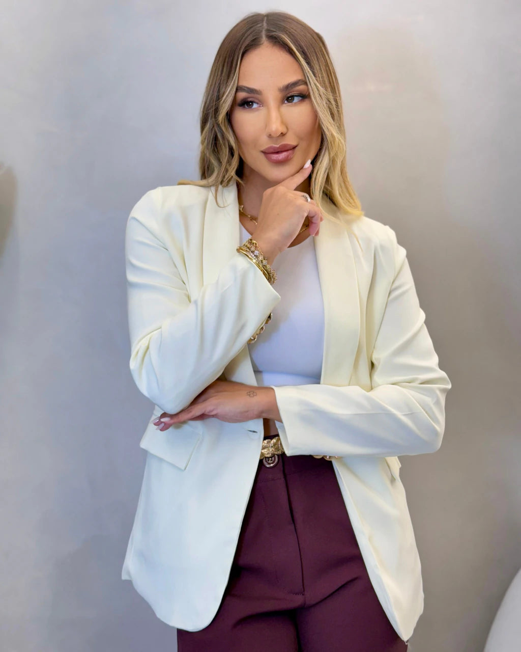 Blazer Alfaiataria Forrado com Botões