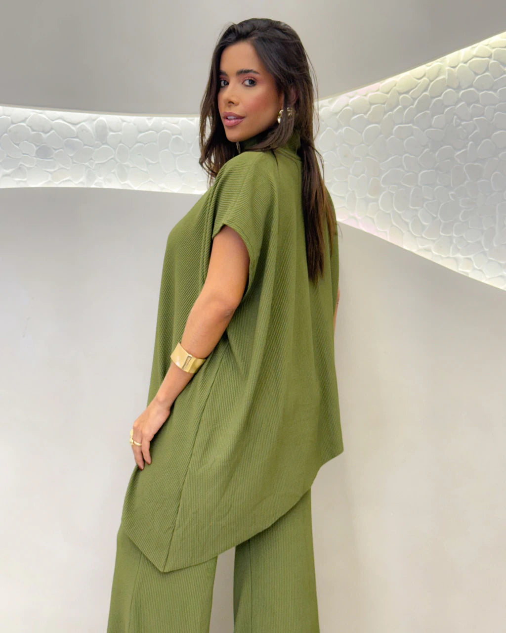 Conjunto aura Assimetrico