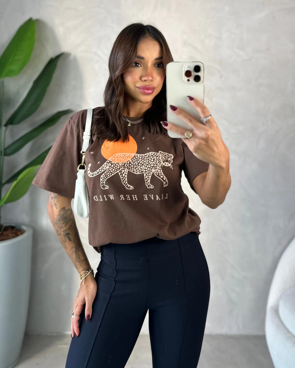Max Tshirt Leave Hear