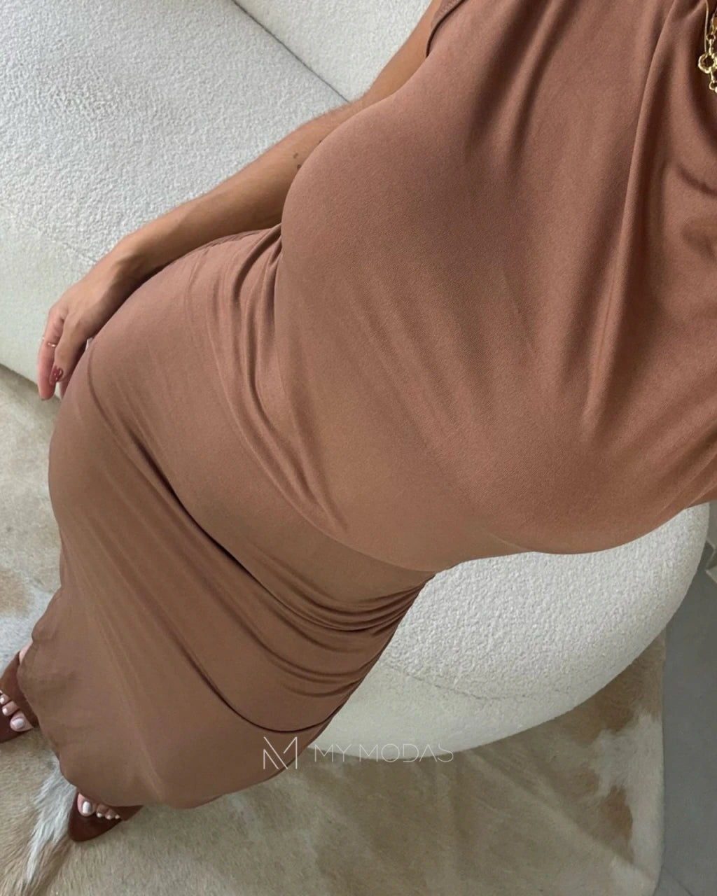 Vestido mídi Thainara