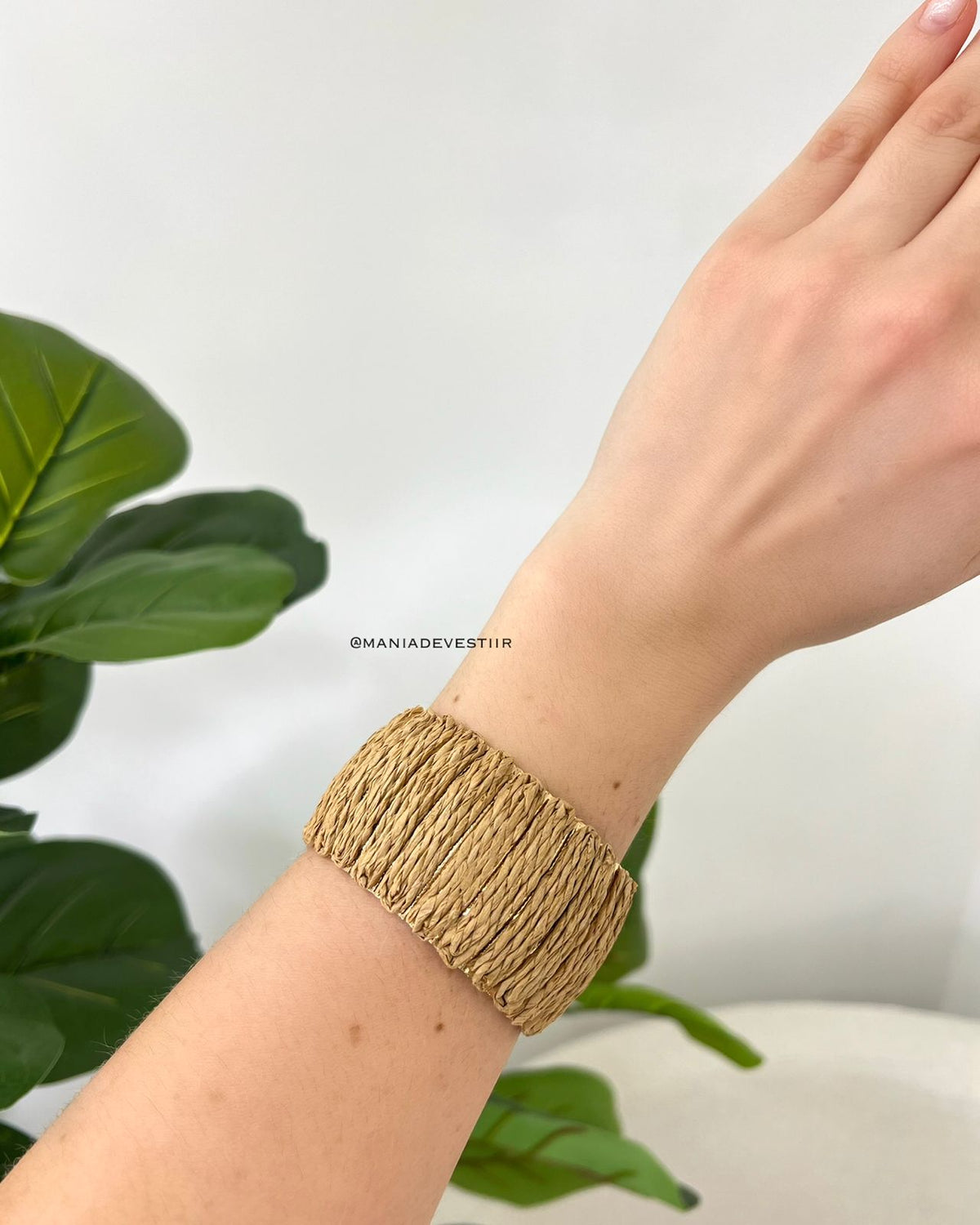 Bracelete Mania Essenza Bege 113606