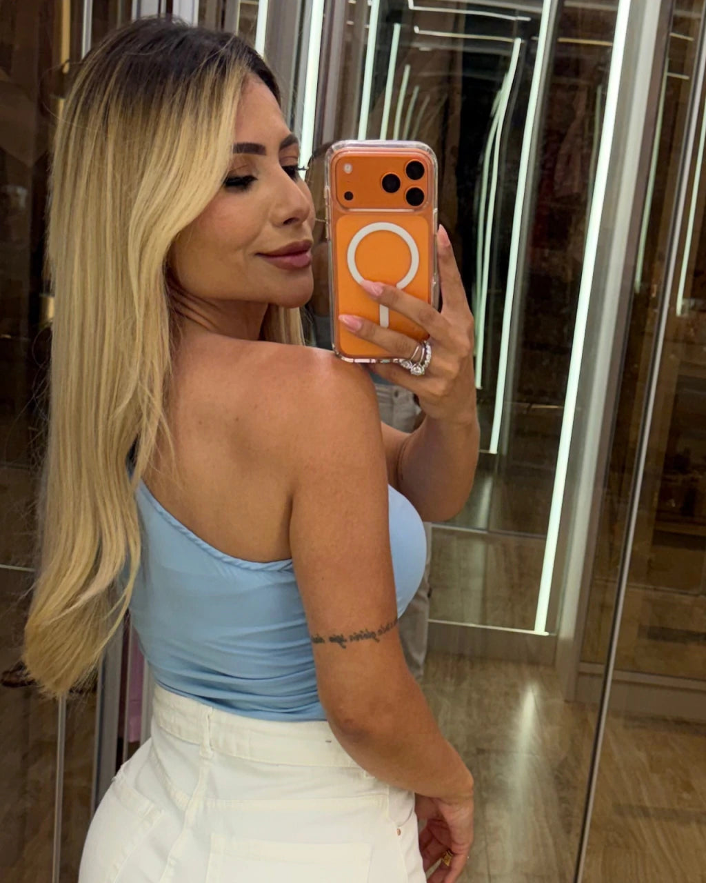 Cropped nula manga poliamida