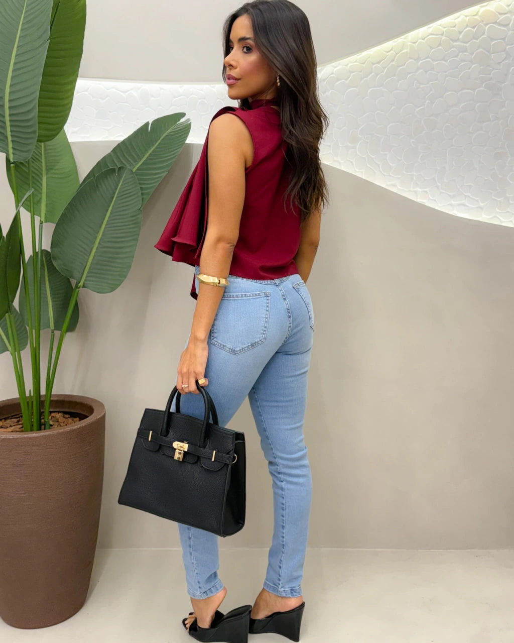 Bata assimétrica Chocker
