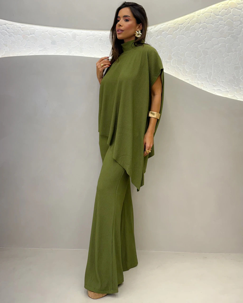 Conjunto aura Assimetrico