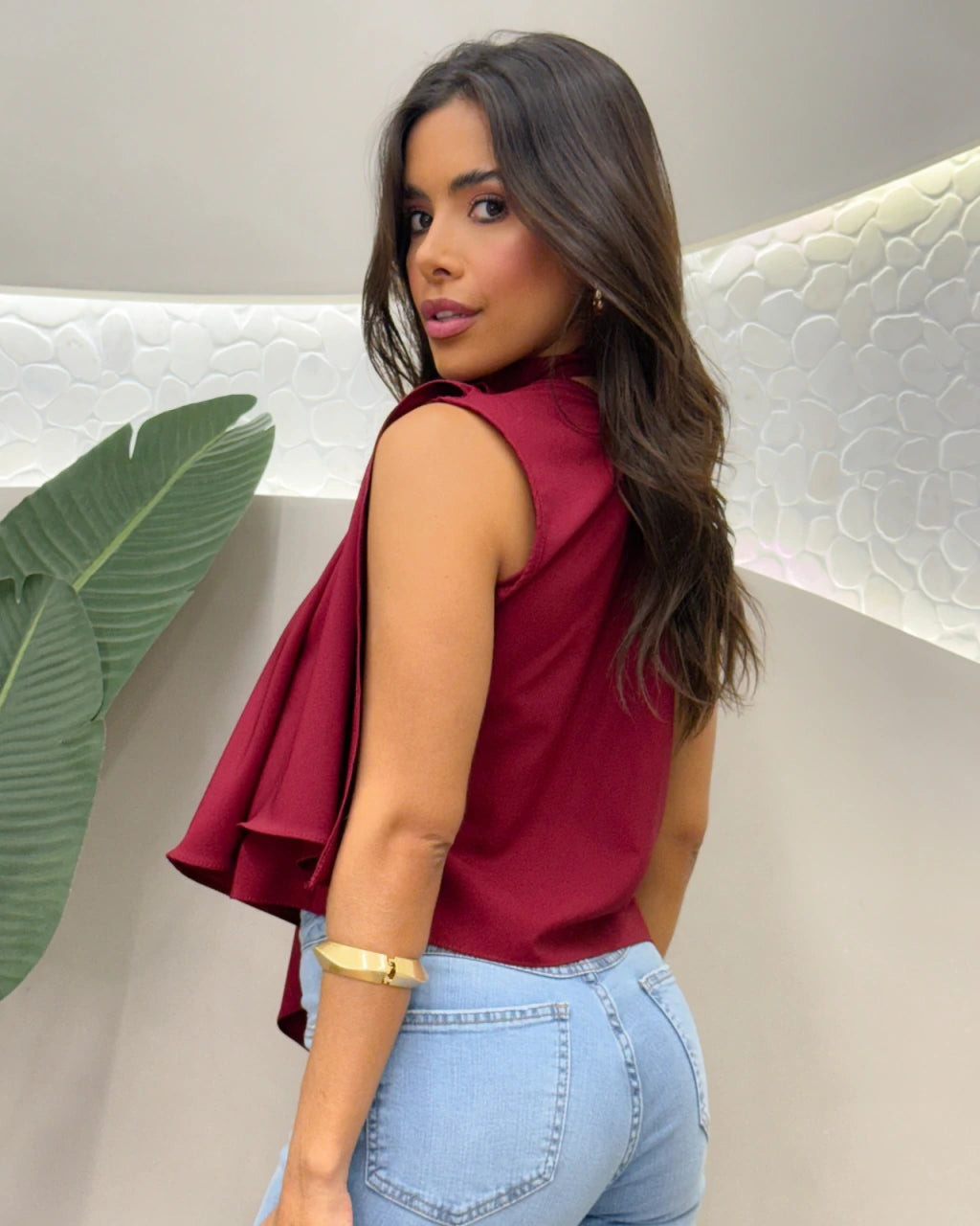 Bata assimétrica Chocker