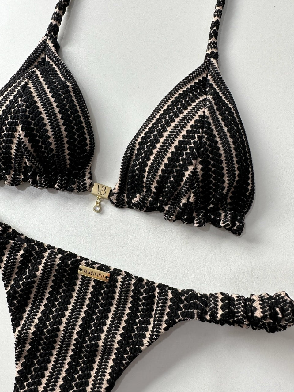 Cortininha com Bojo Maleável Croche preto (CALCINHA NÃO INCLUSO)