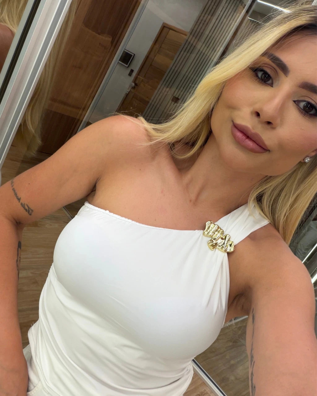 Cropped nula manga poliamida