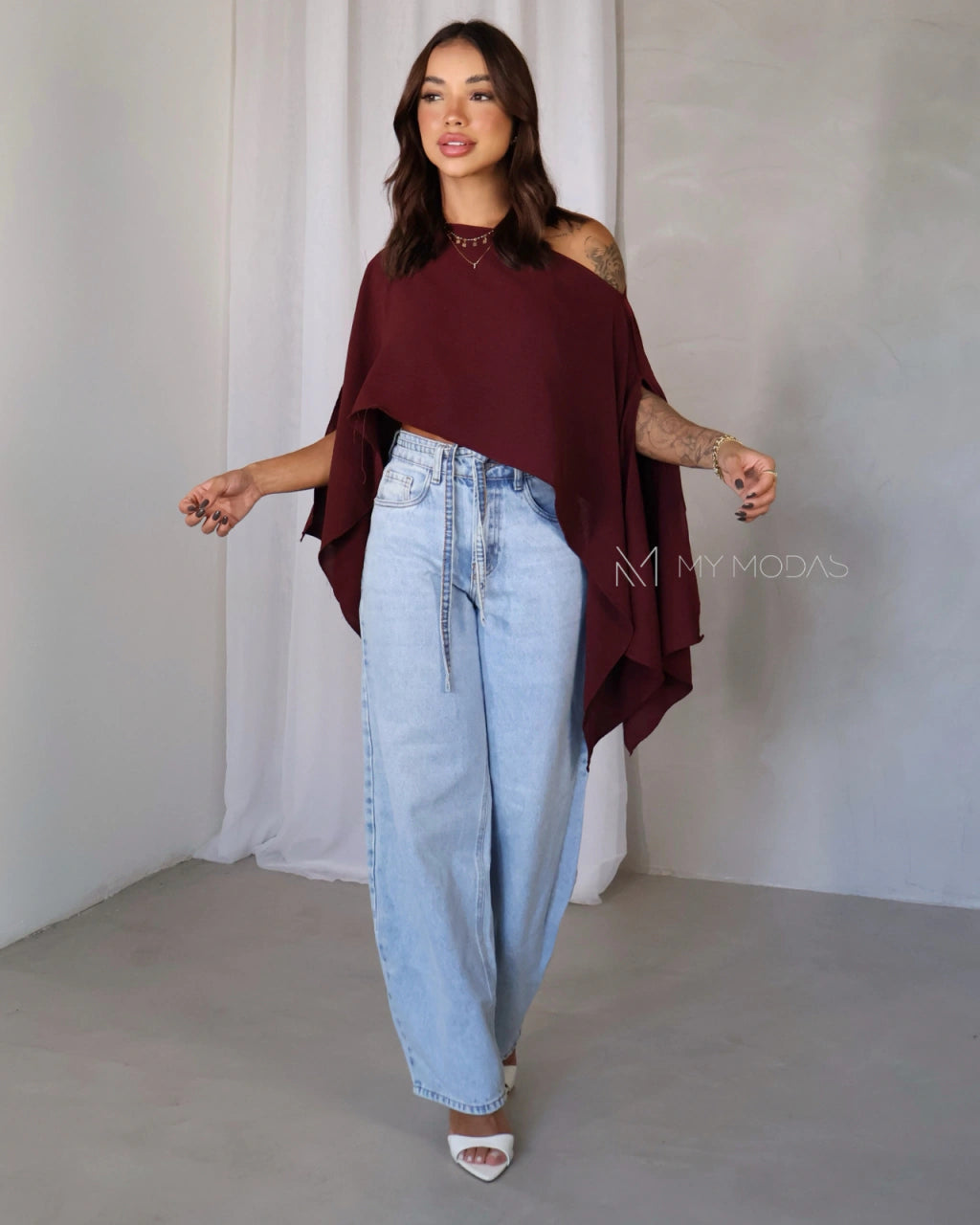 Blusa assimétrica multiformas