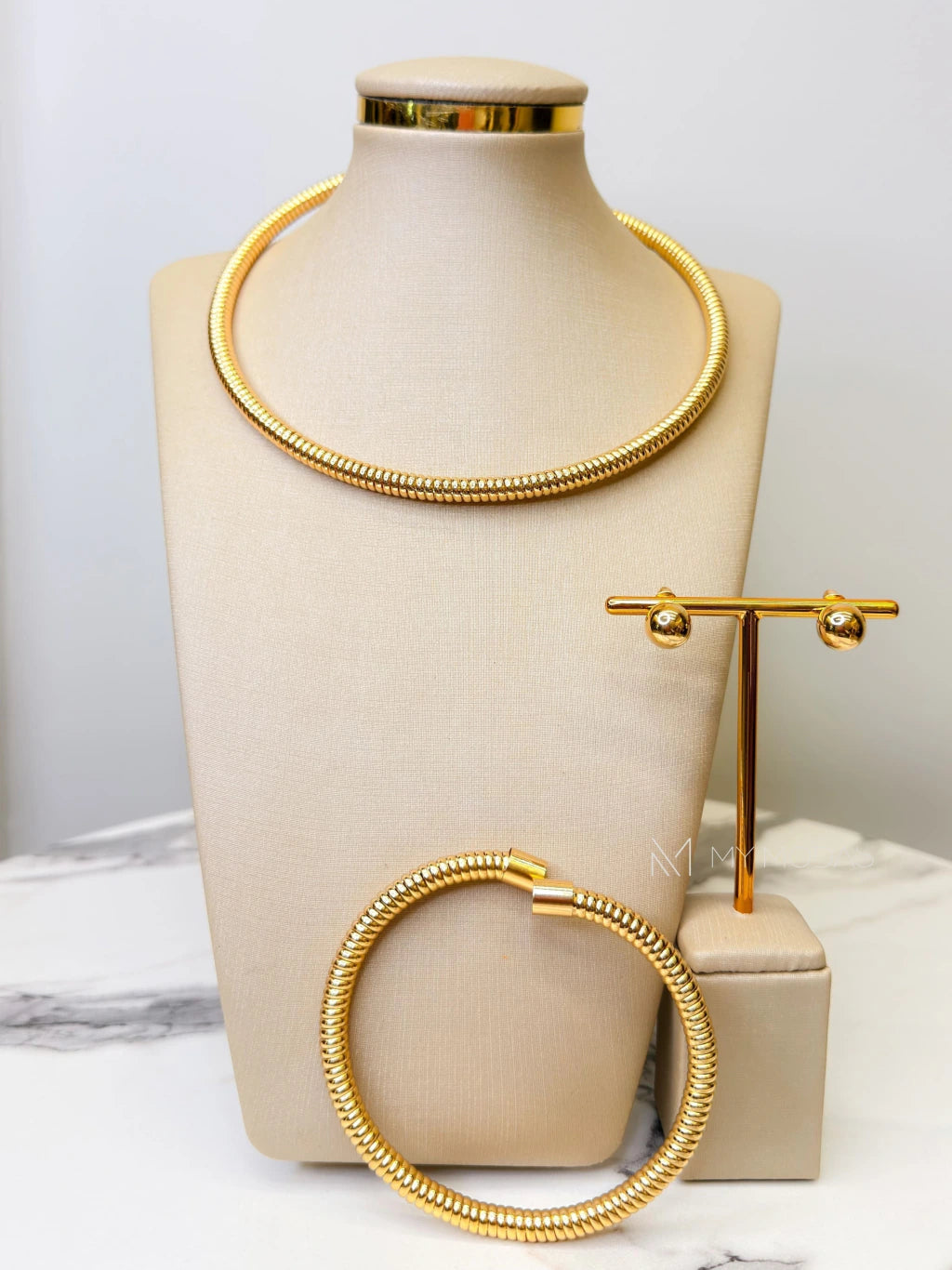 Trijunto colar brinco e bracelete