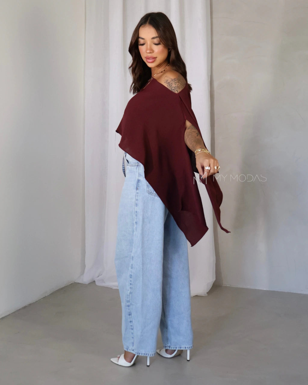 Blusa assimétrica multiformas