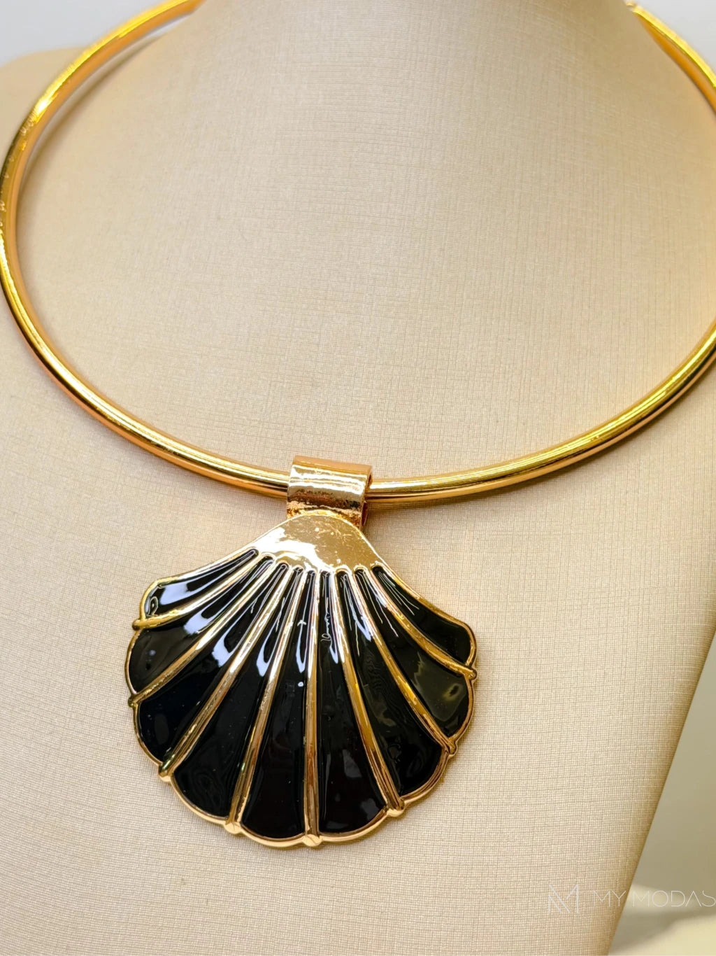 Colar Chocker concha