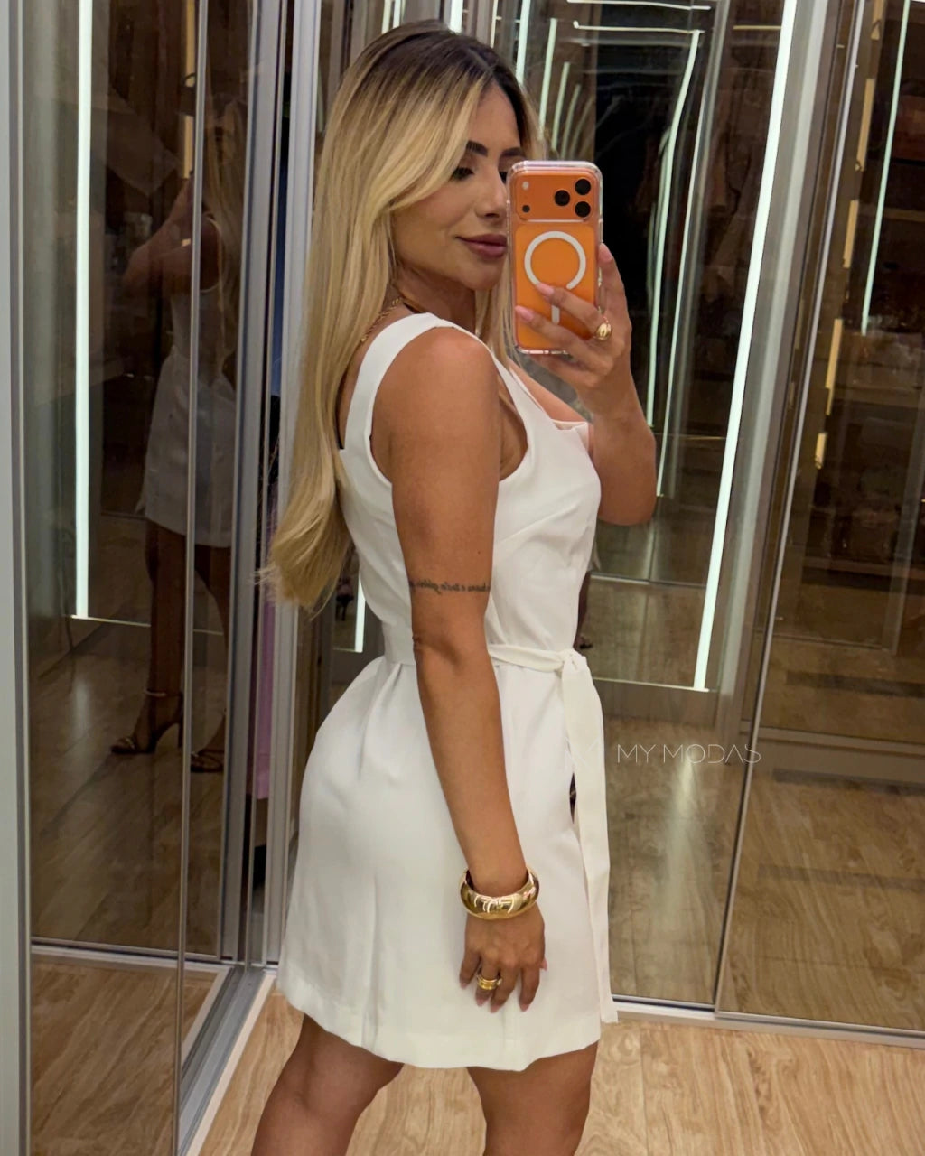 Vestido com amarração Elize