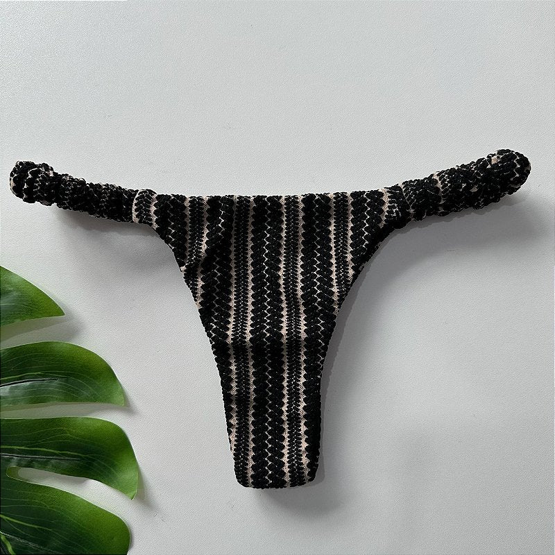Calcinha Frufru Crochê preto (top não incluso)