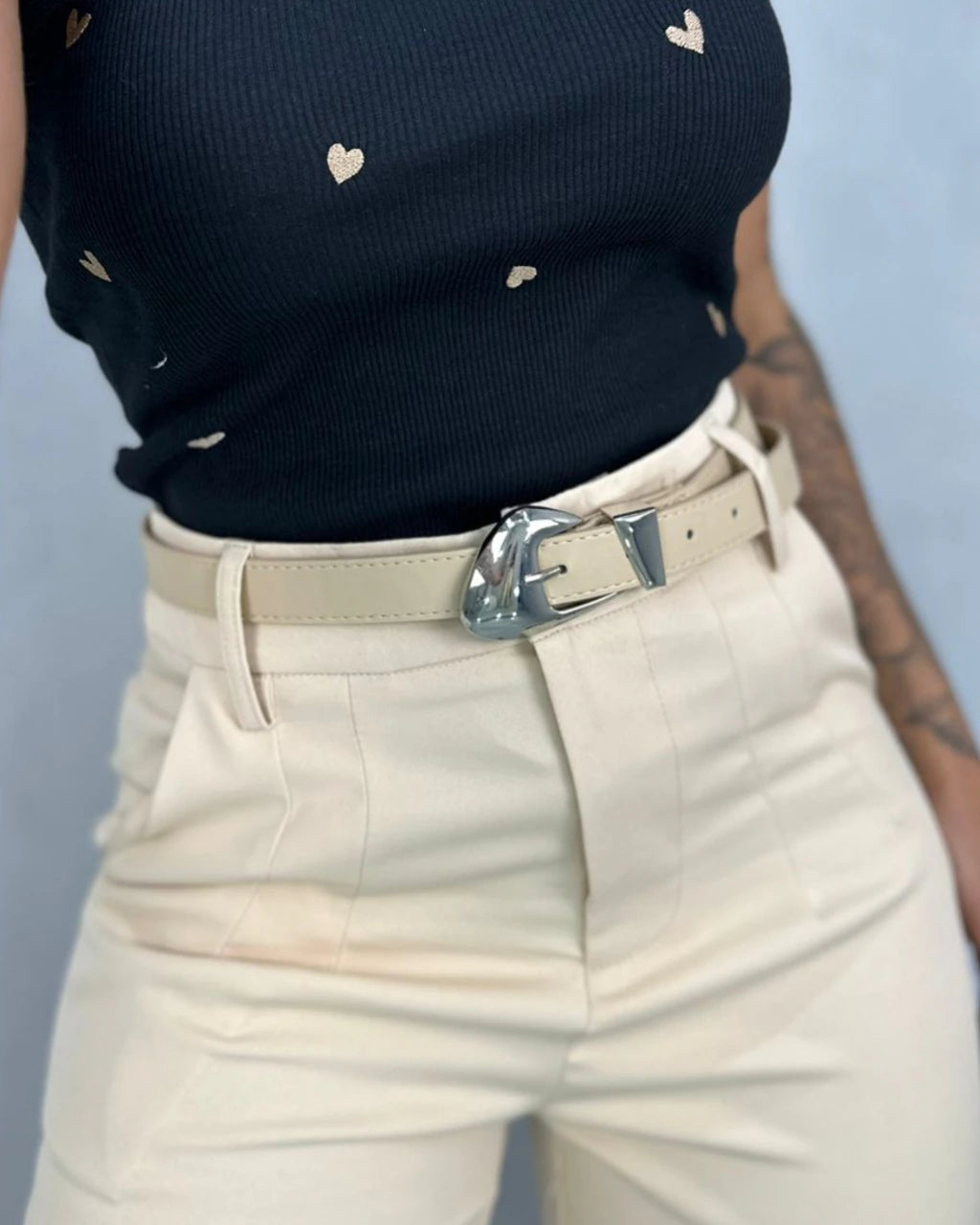 Calça Samanta com cinto feminina cintura alta