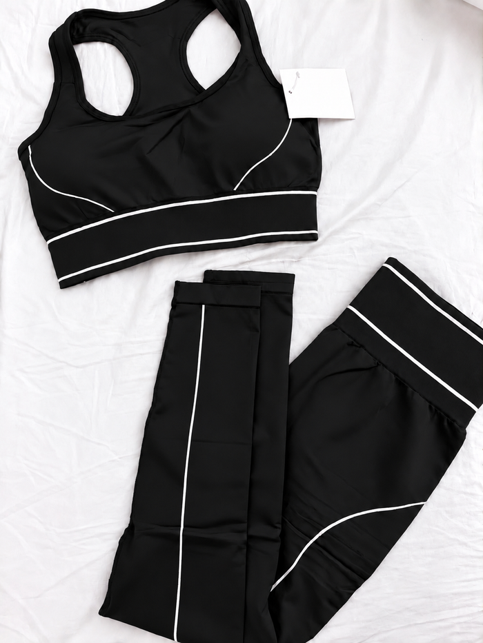 Kit com 04 Conjuntos Fitness Logo Famoso A..