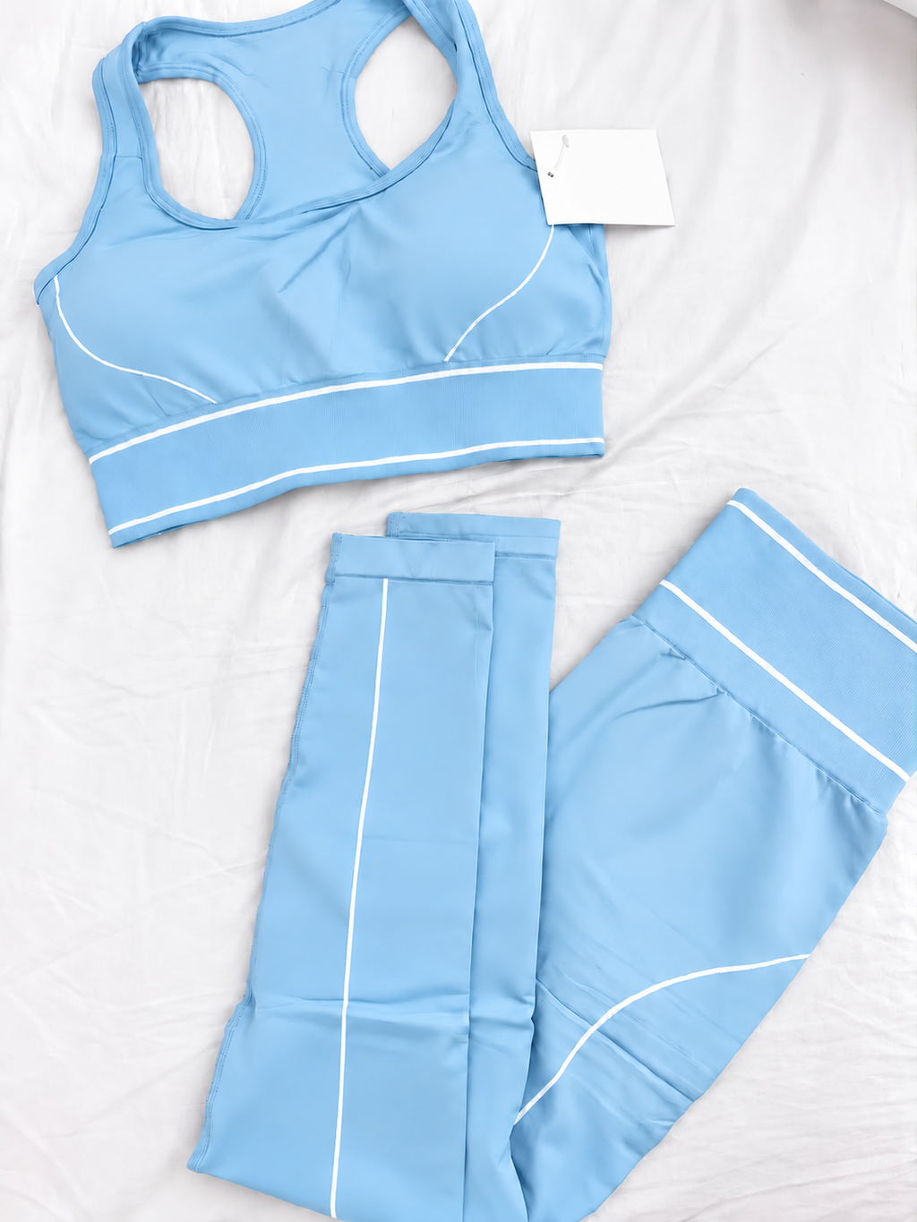 Kit com 04 Conjuntos Fitness Logo Famoso A..