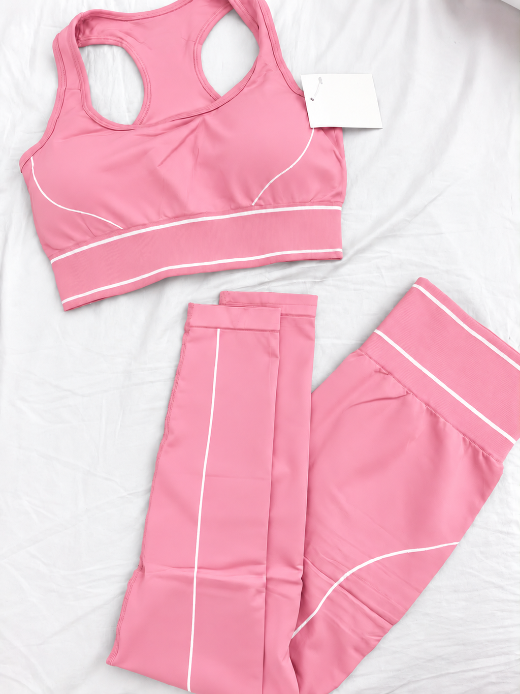 Kit com 04 Conjuntos Fitness Logo Famoso A..