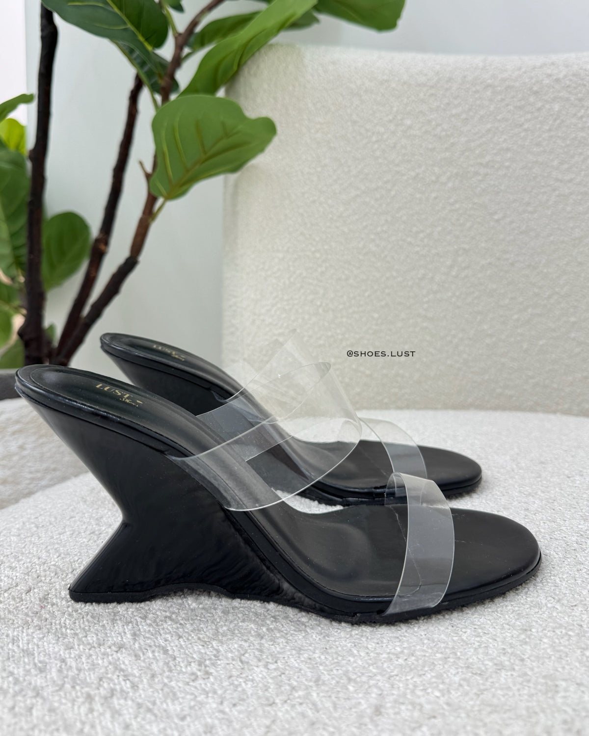 Tamanco Lust Shoes Lucy Salto Escultural Preto – 120190