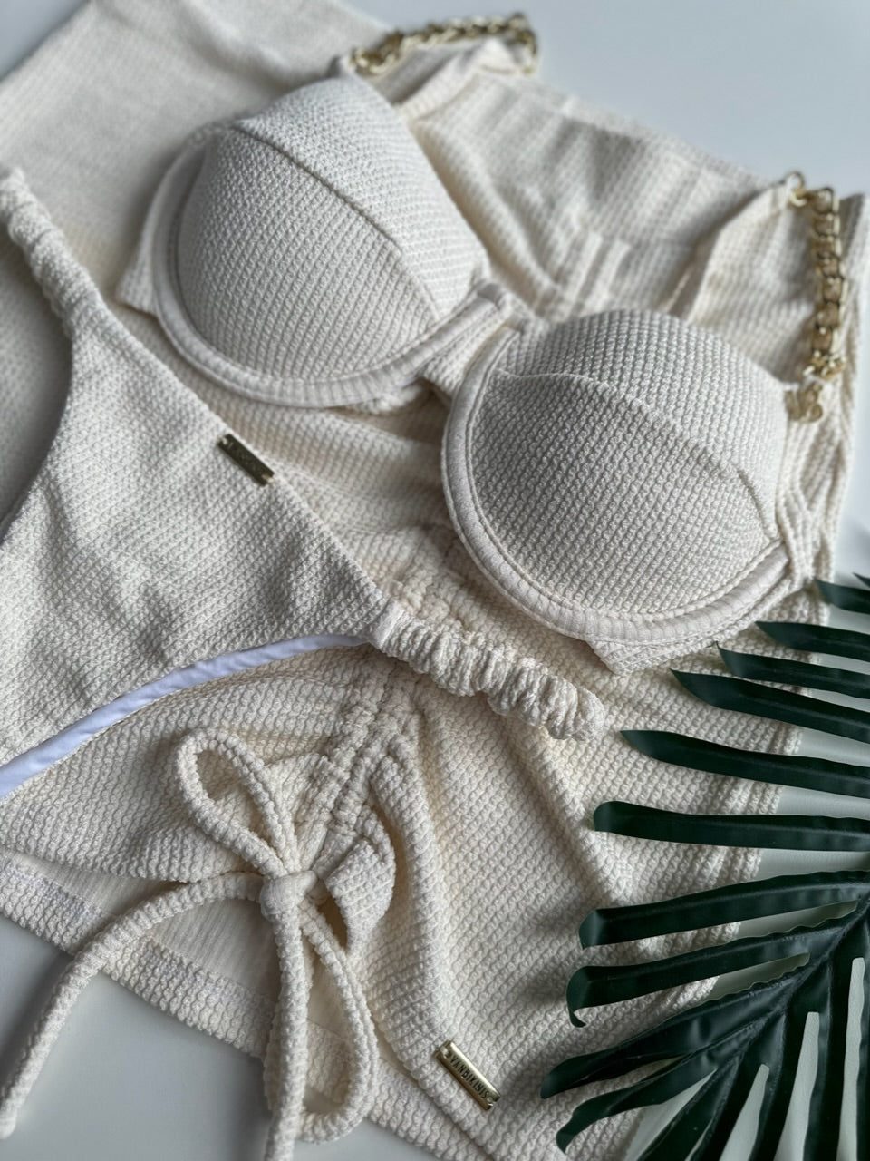 Calcinha Frufru Plisse Off White ( top não incluso )