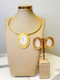 Conjunto Chocker e brinco madrepérola