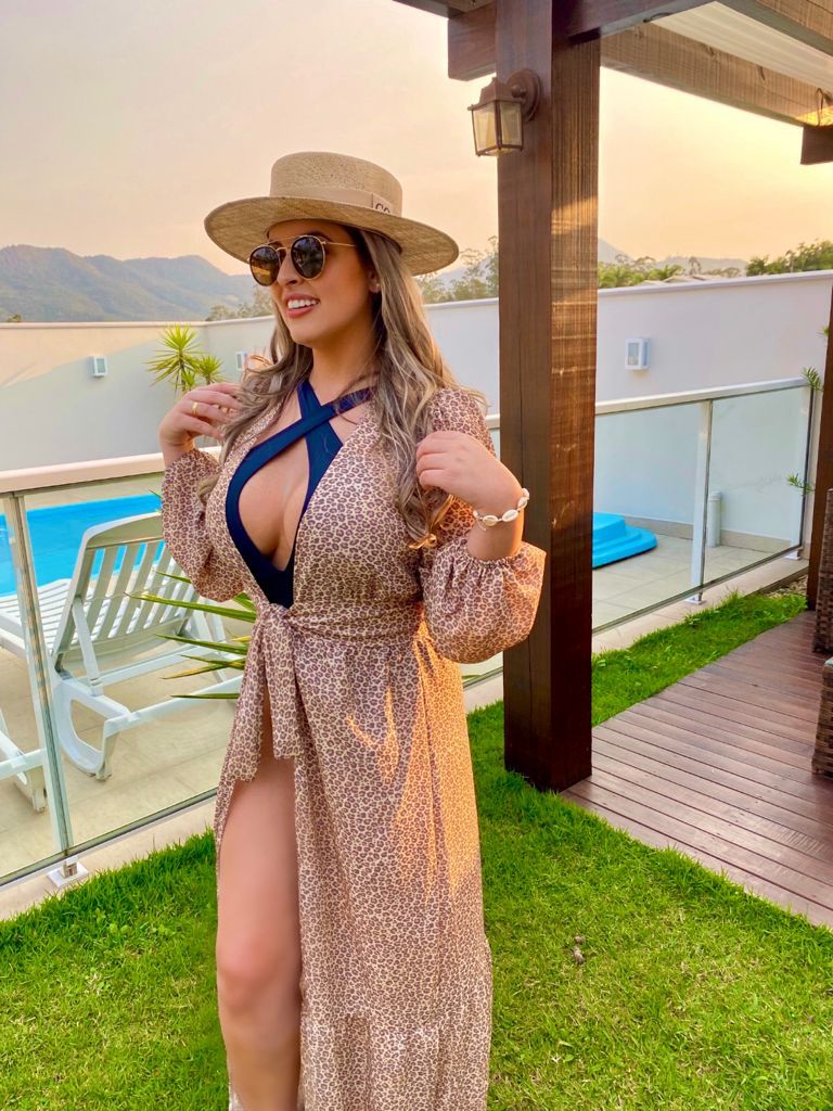 Saída Lia chiffon de seda