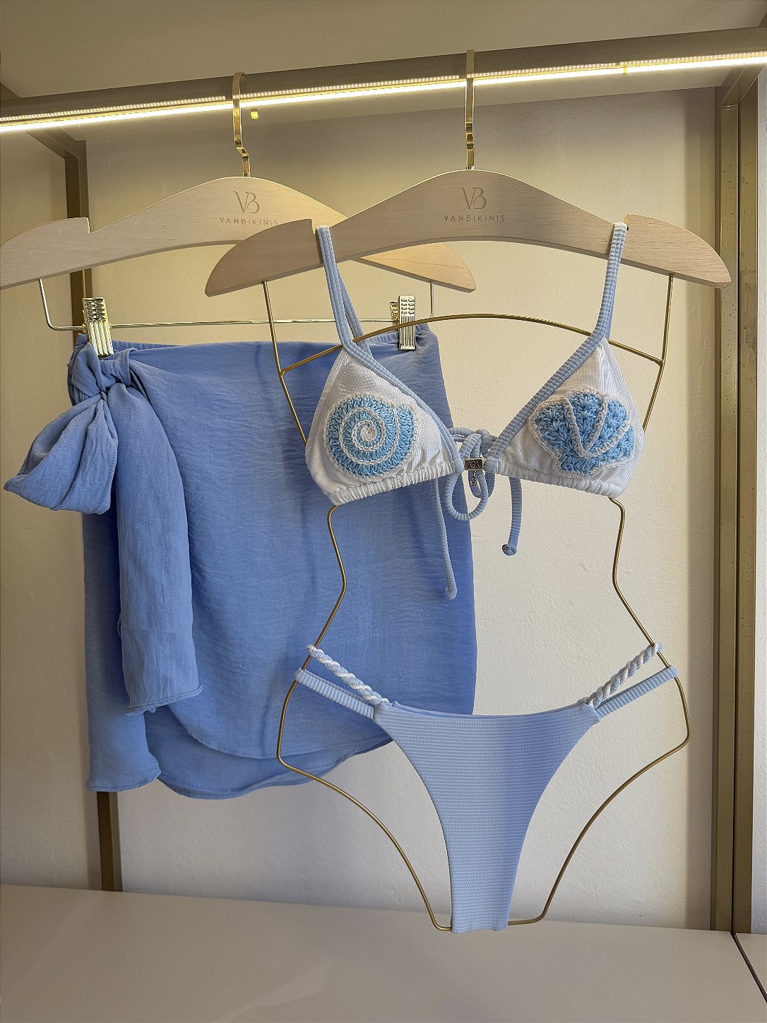 Cortininha Ilhabela Azul e Off White (CALCINHA NÃO INCLUSO)