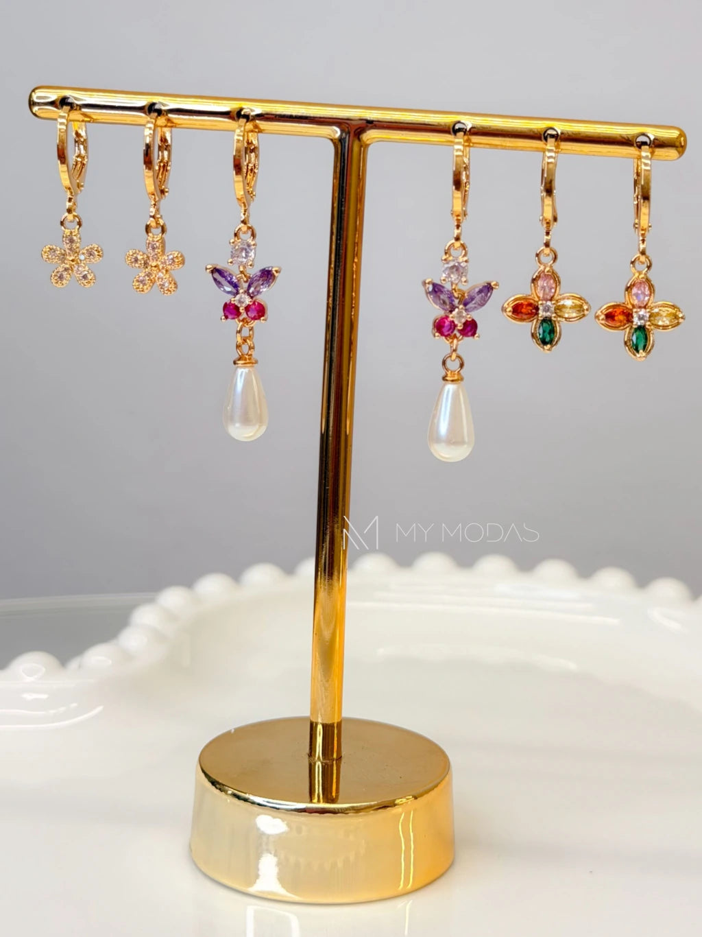 Conjunto 3 brincos pérola