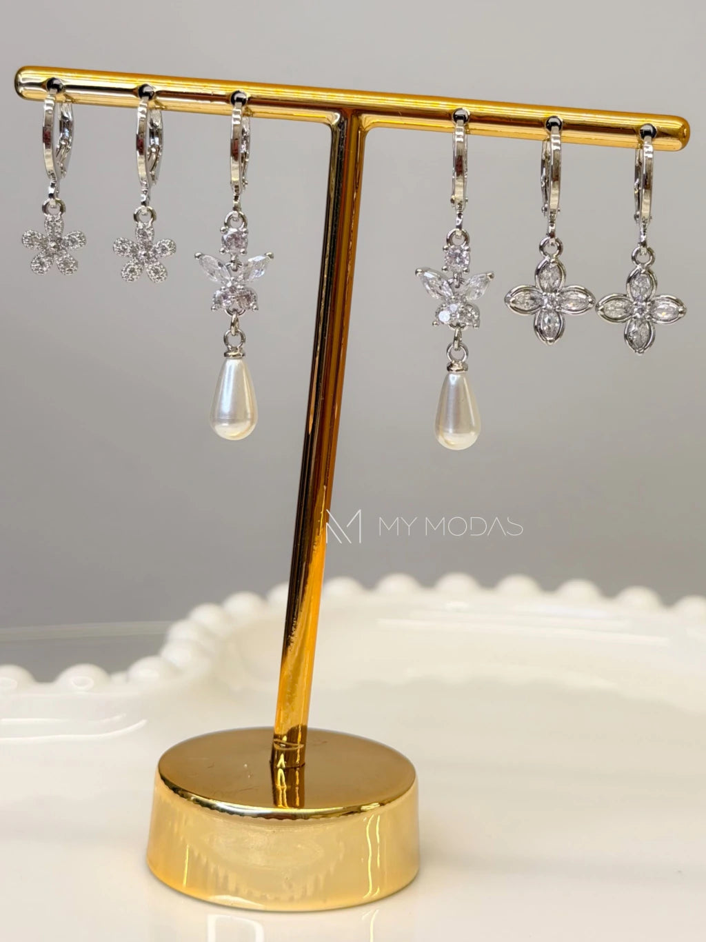 Conjunto 3 brincos pérola