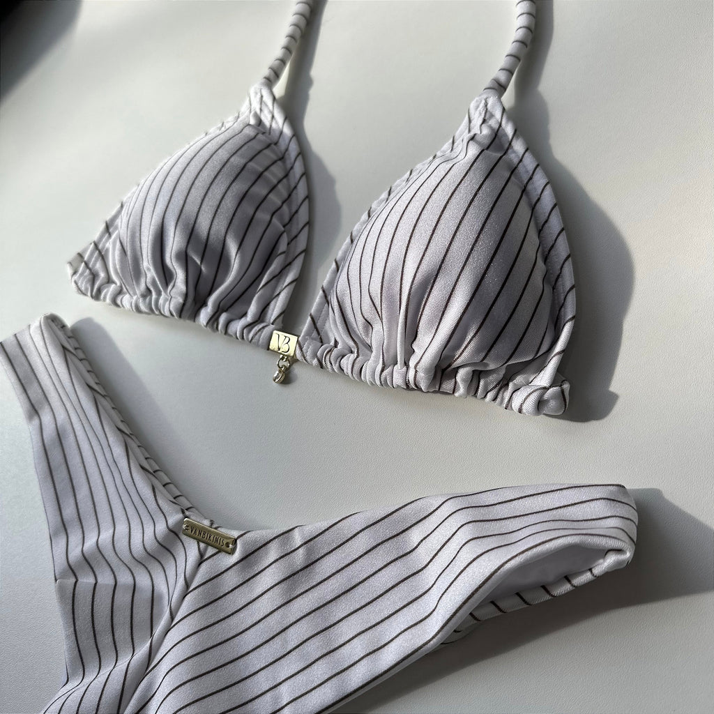 Cortininha Risca Giz Off white ( CALCINHA NÃO INCLUSO)