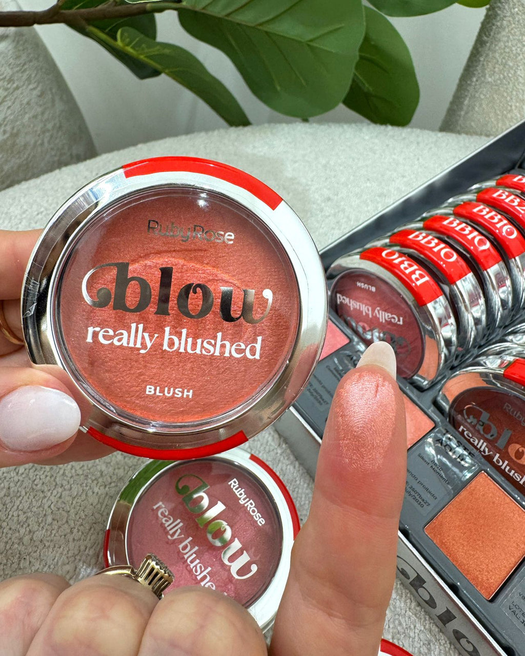 Blush Ruby Rose Mania Make BB40 126802