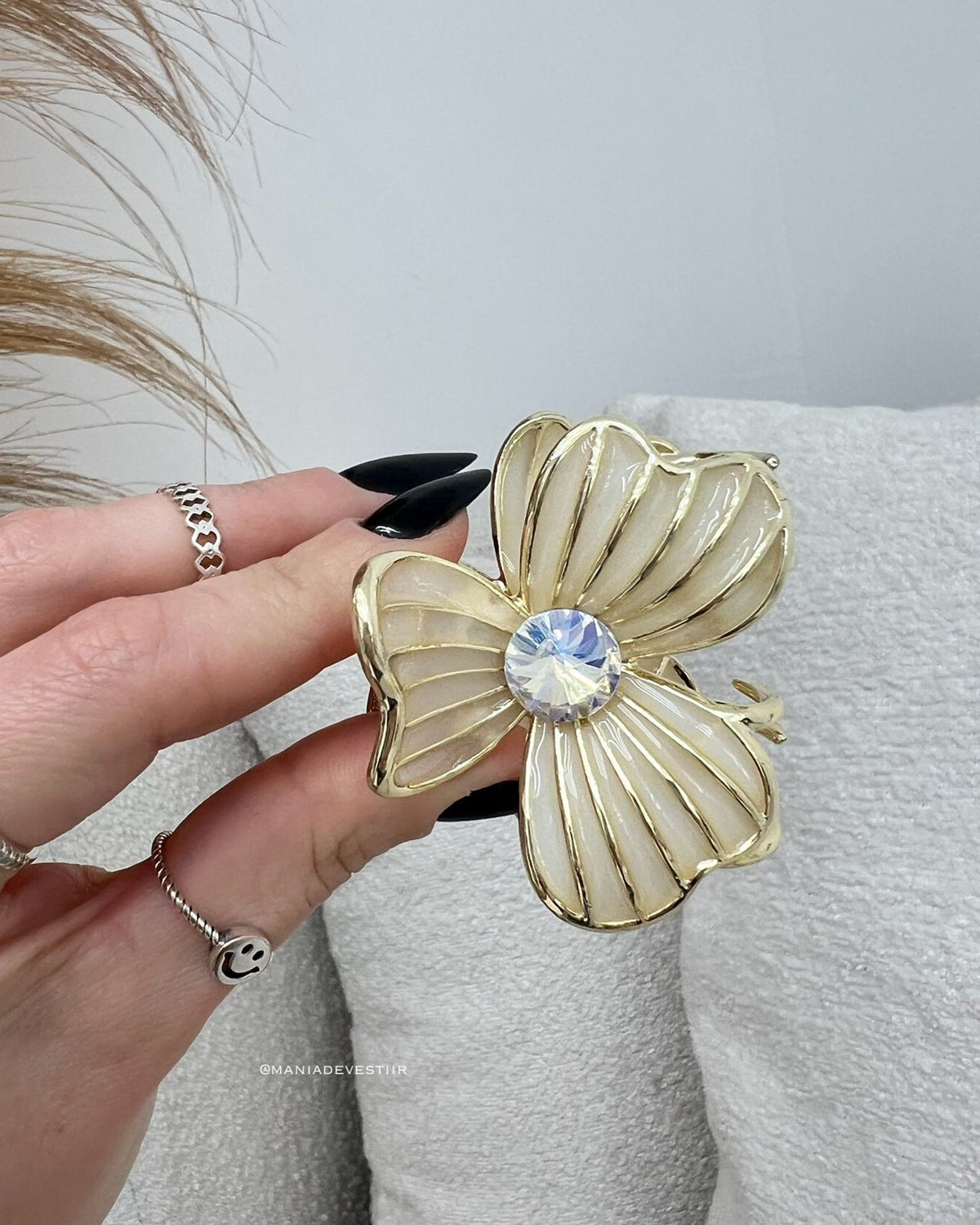 Presilha Flor Creme 113312
