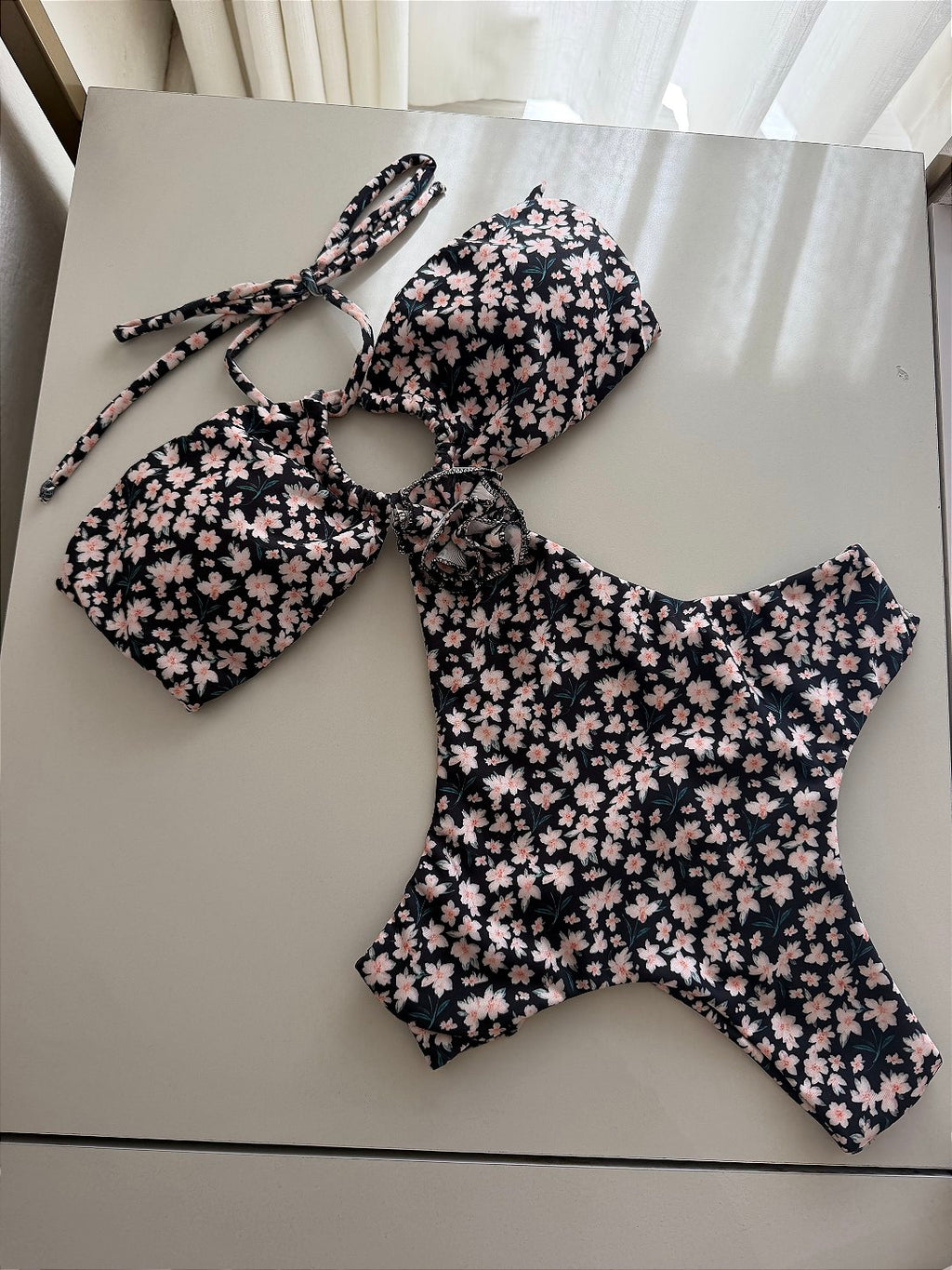 Maiô flor removível Florença