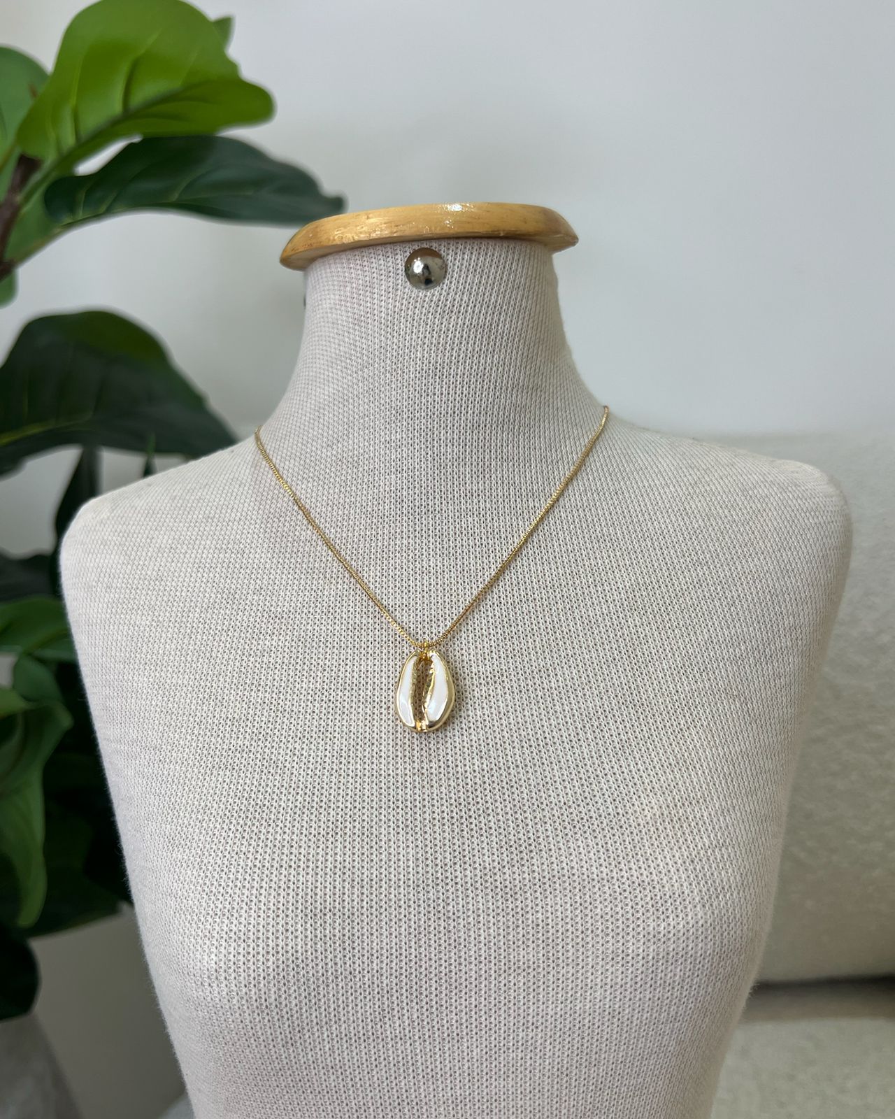 Colar Mania Essenza Dourado 124361
