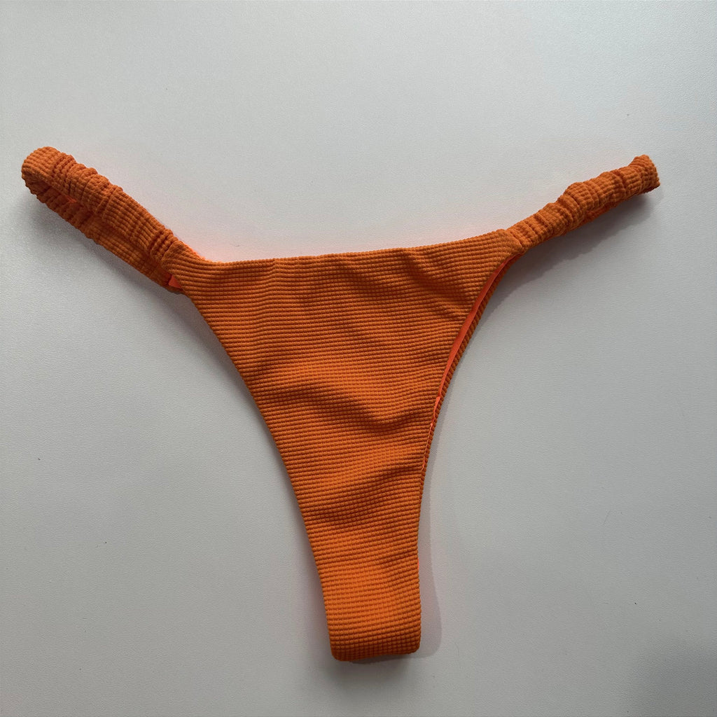 Calcinha Frufru Matrix Laranja (top não incluso)