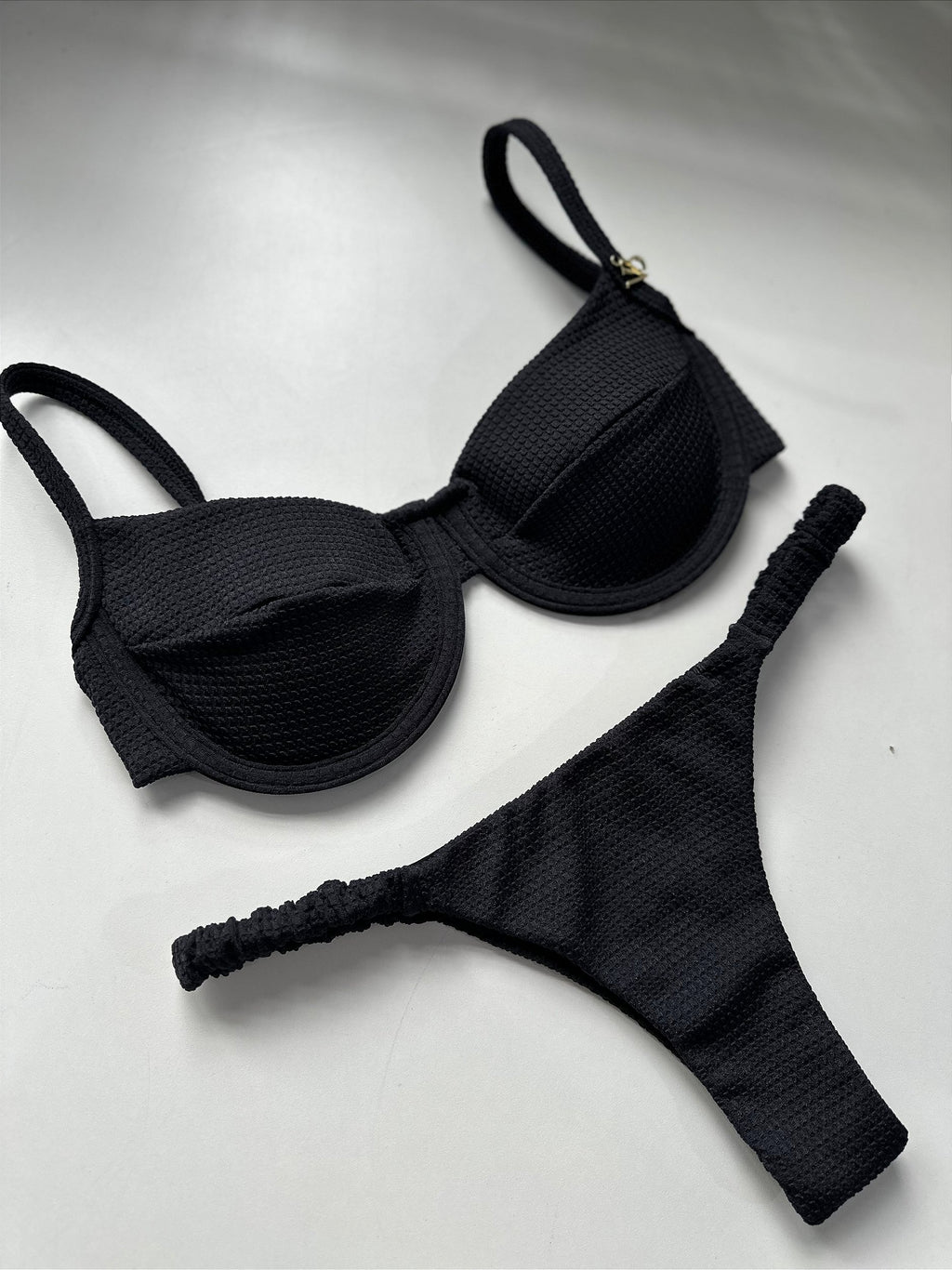 Meia Taça tecido Shine preto (CALCINHA NÃO INCLUSO)