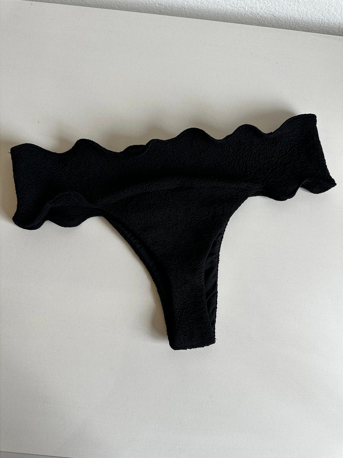 Calcinha Nuvem Vórtex Preto (BUSTO NÃO INCLUSO)