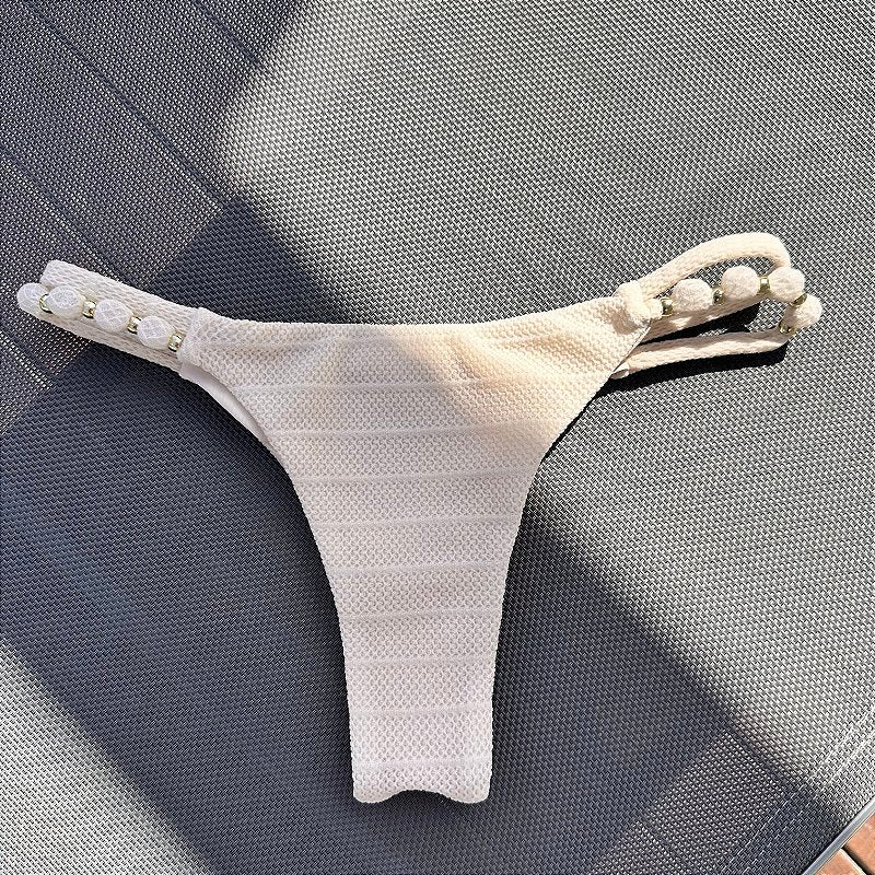 Calcinha Miçangas Rivieira off white (top não incluso)