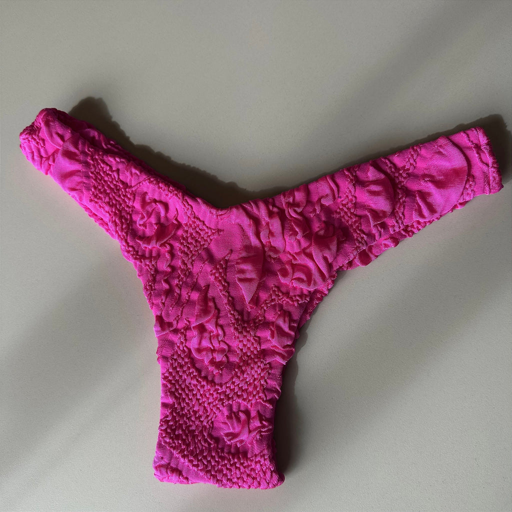 Calcinha Asa Delta Bali Rosa ( BOJO NÃO INCLUSO)